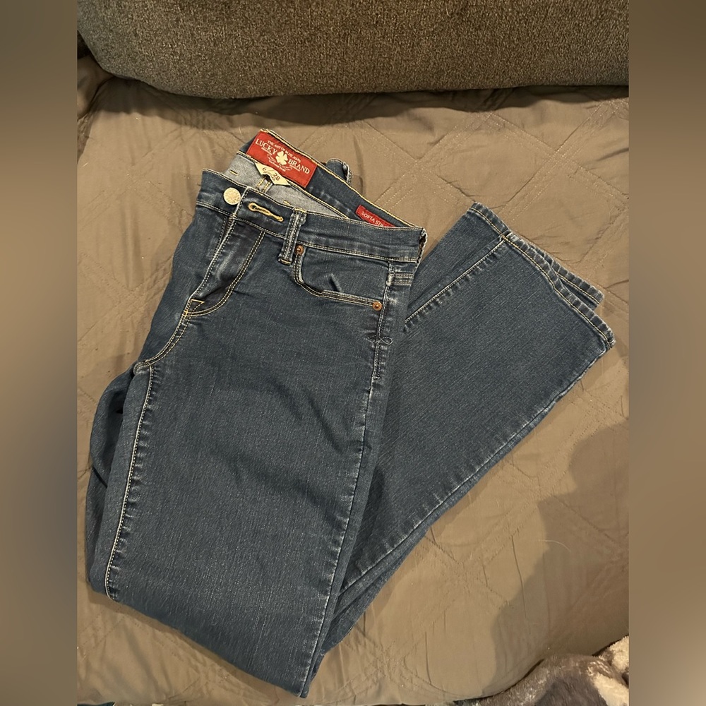Lucky Brand jeans Sofia straight leg jeans size 6/28 Regular